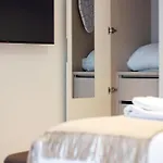 Luxurious Retreat In By Lovelystay * Porto