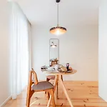 Luxurious Retreat In By Lovelystay *