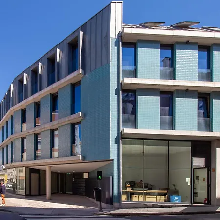 Luxurious Retreat In By Lovelystay Apartment Porto