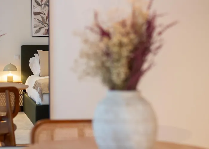 Luxurious Retreat In By Lovelystay * Porto