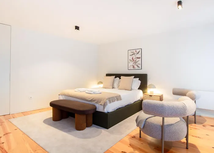 Luxurious Retreat In By Lovelystay