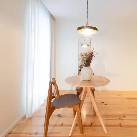 Luxurious Retreat In By Lovelystay Apartmán Porto