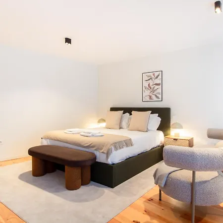 Luxurious Retreat In By Lovelystay