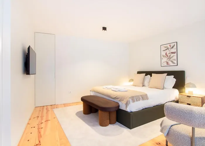 Apartment Luxurious Retreat In By Lovelystay *