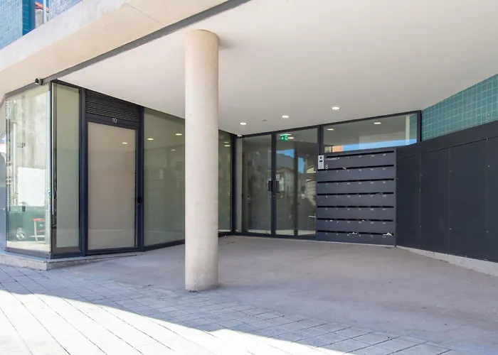 Apartment Luxurious Retreat In By Lovelystay Porto